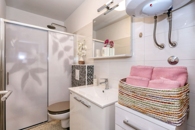 Innere, Villa Rocky mit beheizten und Baby-Pools, Zaton, Dalmatien, Kroatien Zaton (Nin)