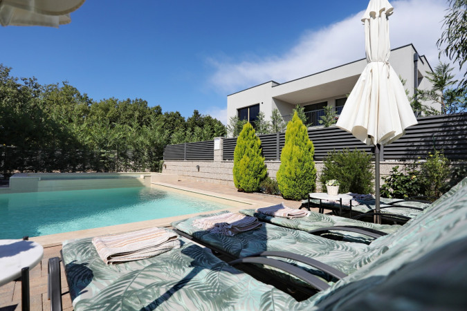 Au&szlig;en, Villa Rocky mit beheizten und Baby-Pools, Zaton, Dalmatien, Kroatien Zaton (Nin)
