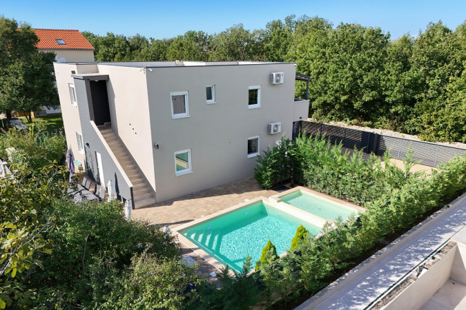 Au&szlig;en, Villa Rocky mit beheizten und Baby-Pools, Zaton, Dalmatien, Kroatien Zaton (Nin)